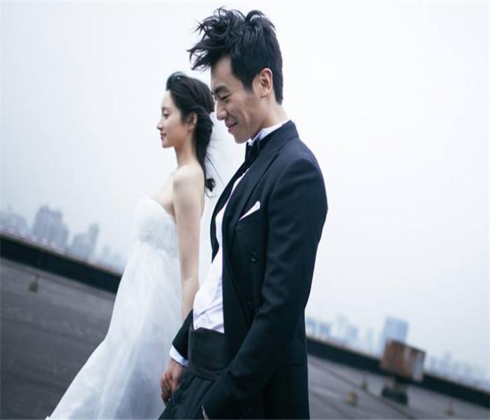 如何委婉的让对方知道自己是2B？